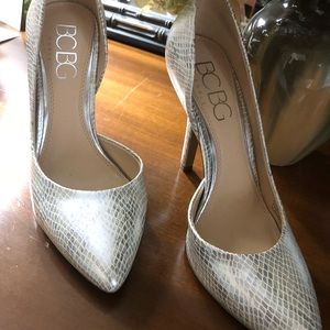 BCBG shimmery snakeskin pumps